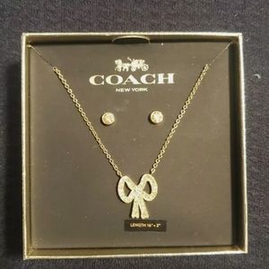NIB Coach Gold Crystal Bow Necklace & Matching Stud Earring Set $115